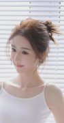 《母乳揉电汉痴车》有字 - 《母乳揉电汉痴车》